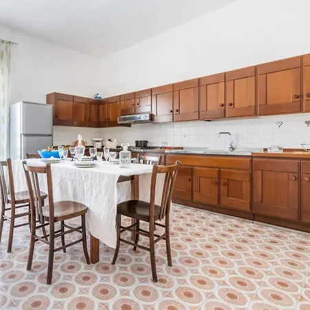 Ca' Da Tina - Calamenhir Daire Calasetta